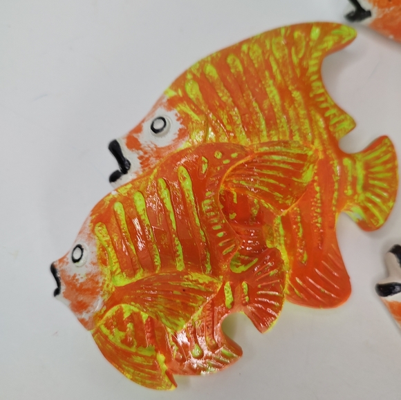 Vintage Orange Fish Chalkware Repainted Set Of 3 Wall Decor - Picture 4 of 14